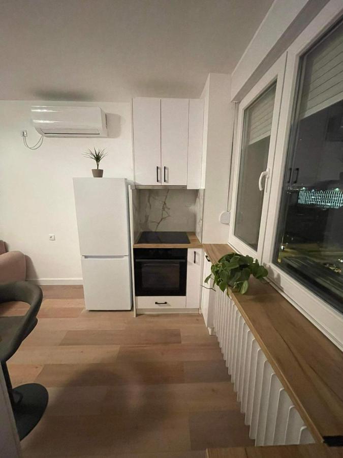 Promenada Apartment Novi Sad Exteriör bild
